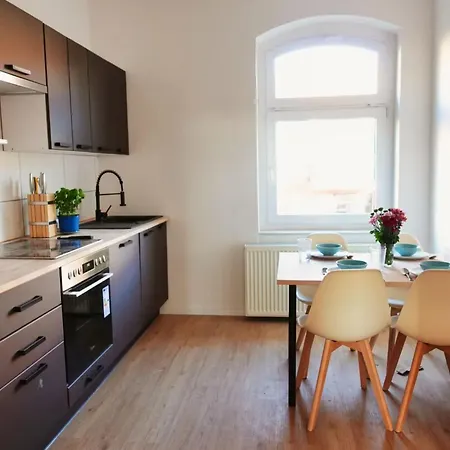 Apartment Luvonio - Modern & Zentral Mit Wlan, 55 Zoll Smart Tv & Delonghi Kaffeeautomat