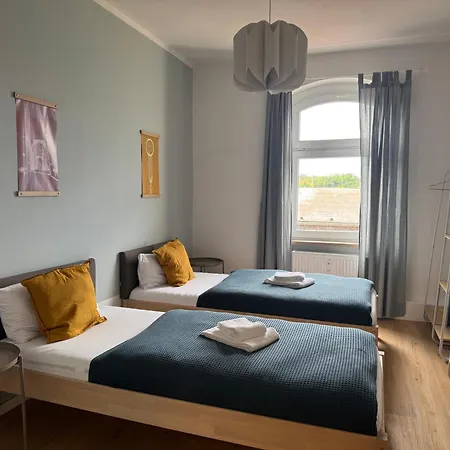 Luvonio - Modern & Zentral Mit Wlan, 55 Zoll Smart Tv & Delonghi Kaffeeautomat