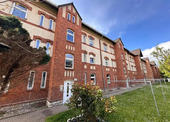 Luvonio - Modern & Zentral Mit Wlan, 55 Zoll Smart Tv & Delonghi Kaffeeautomat شقة